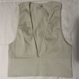 urban outfitters out from under hailey seamless plunge bra top light green